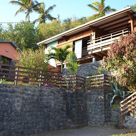 Villa Atypique Le Chat Perche De Grand Anse Petite Île Eksteriør billede